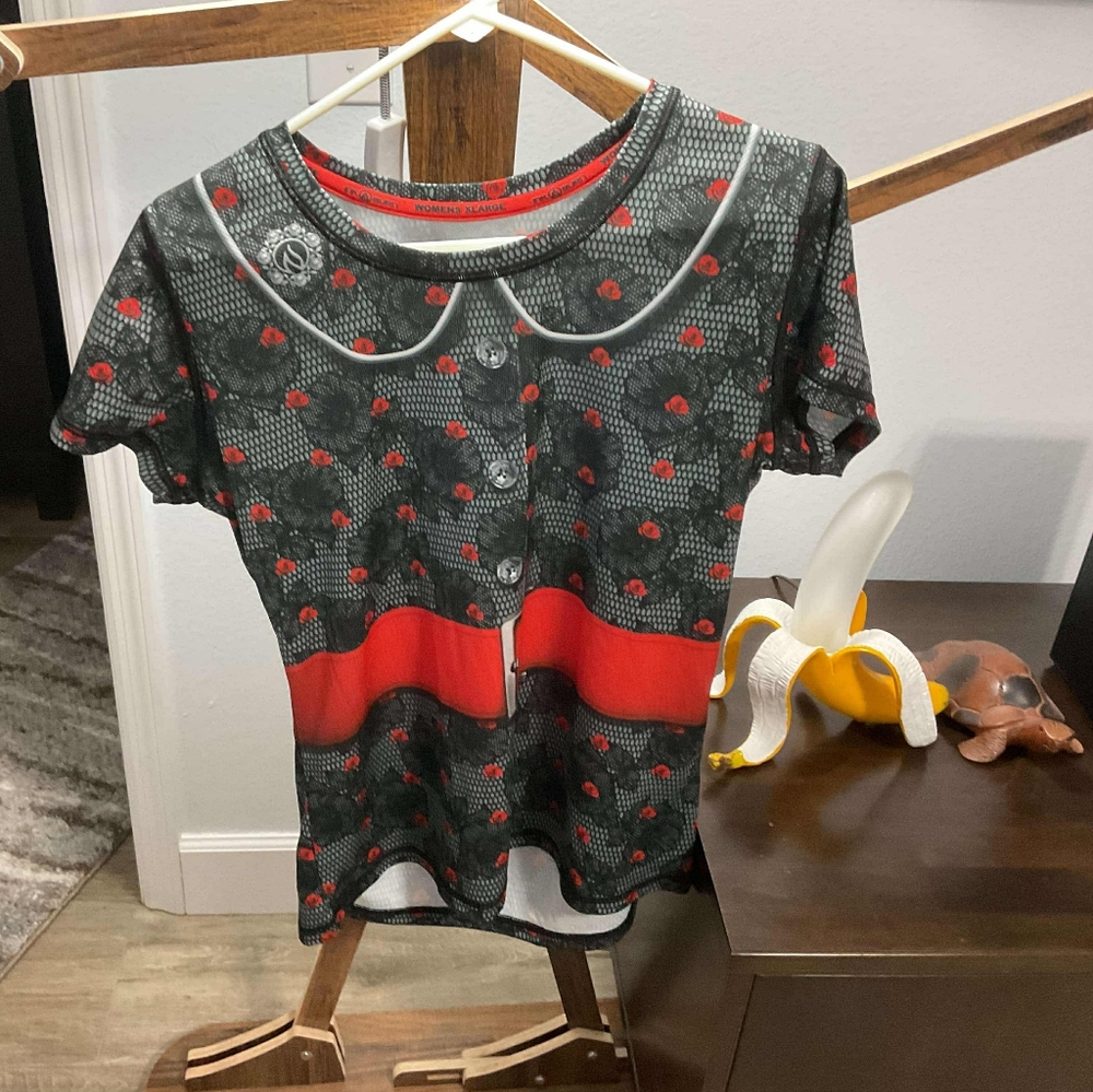 INKnBURN Tech Shirt Betty XL EUC